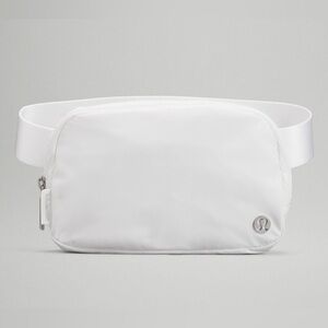 Lululemon Everywhere Belt Bag 1L